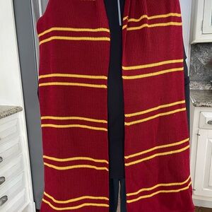 Wizarding World of Harry Potter ✨ Gryffindor Striped Red/Yellow Scarf 84”